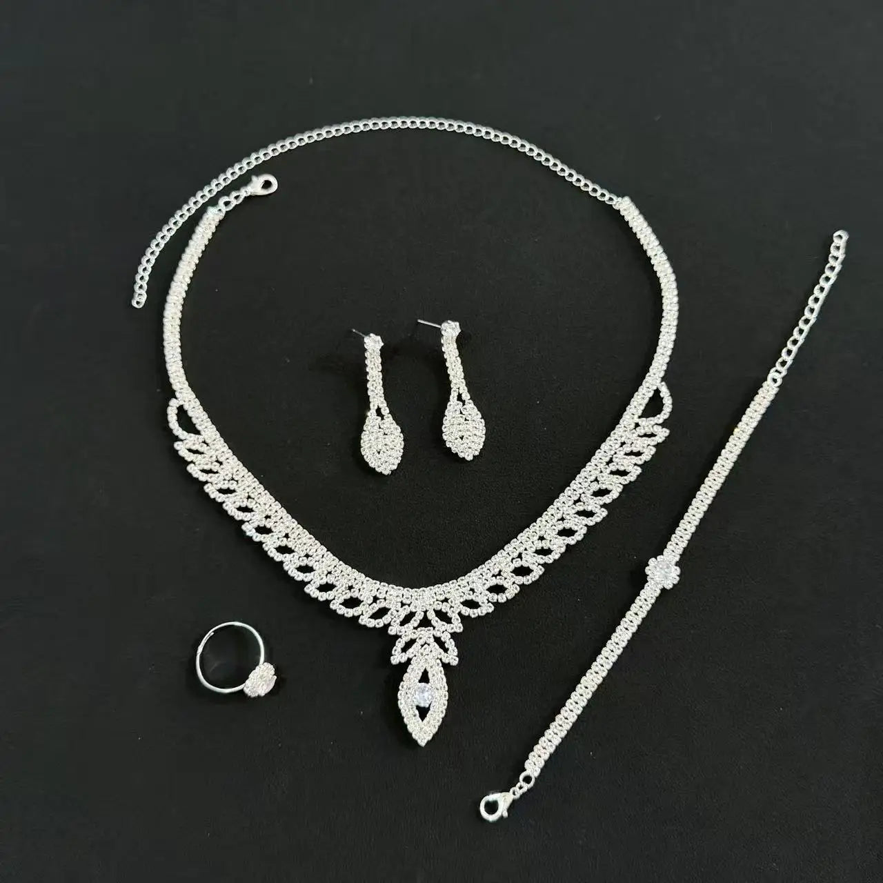 New hollow leaf necklace, earrings, bracelet, ring, four piece set, bridal wedding rhinestone accessories