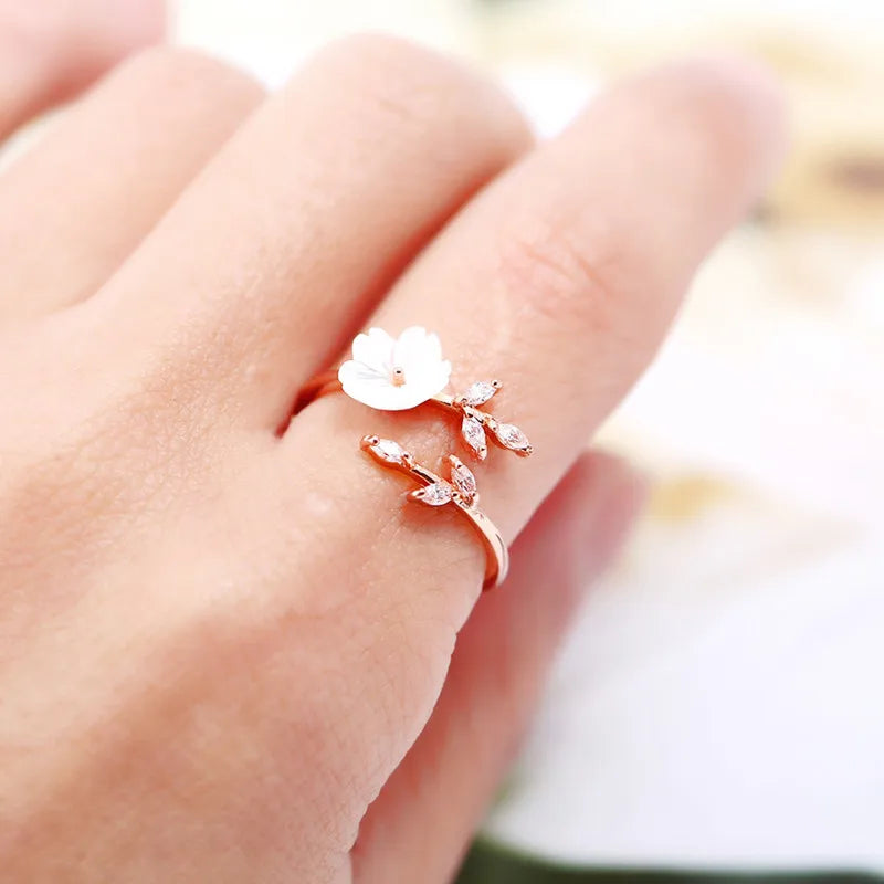 Delicate Zircon Leaf Shell Flower Adjustable Ring For Women Ladies Girls Rose Gold Color Finger Bague Jewellry Gift